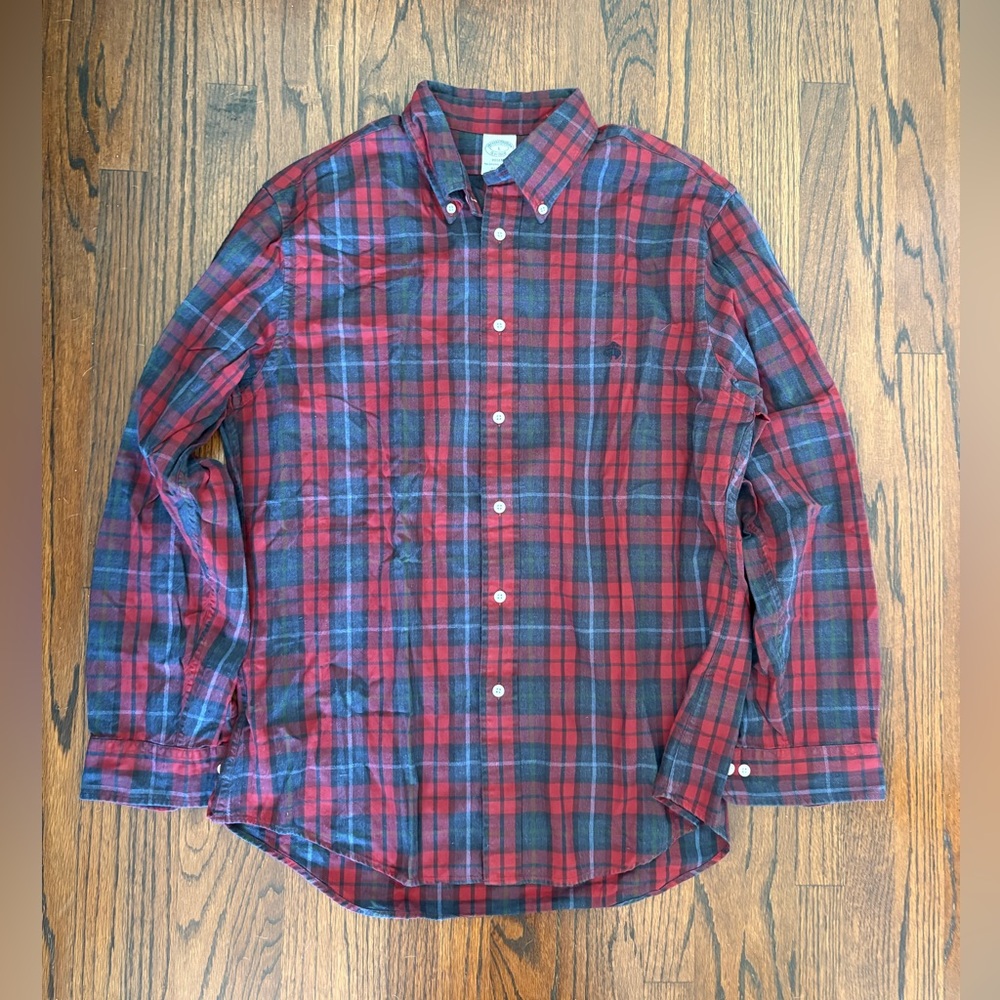 Brooks Brothers Red and Blue Men’s L Button Up Polo Checkered Shirt
